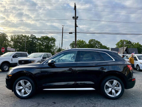 2018 Audi Q5 2.0T quattro Premium Plus