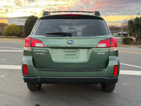 2010 Subaru Outback 2.5i Premium