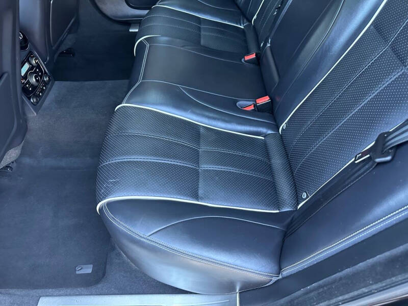 2013 Jaguar XJL Portfolio