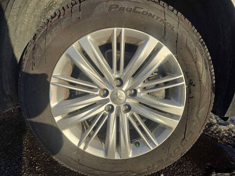 2023 Mitsubishi Outlander