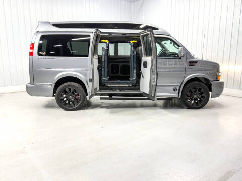 2023 Chevrolet Express 2500