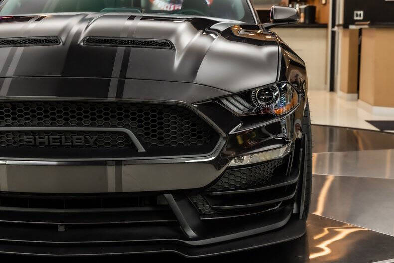 2022 Ford Mustang