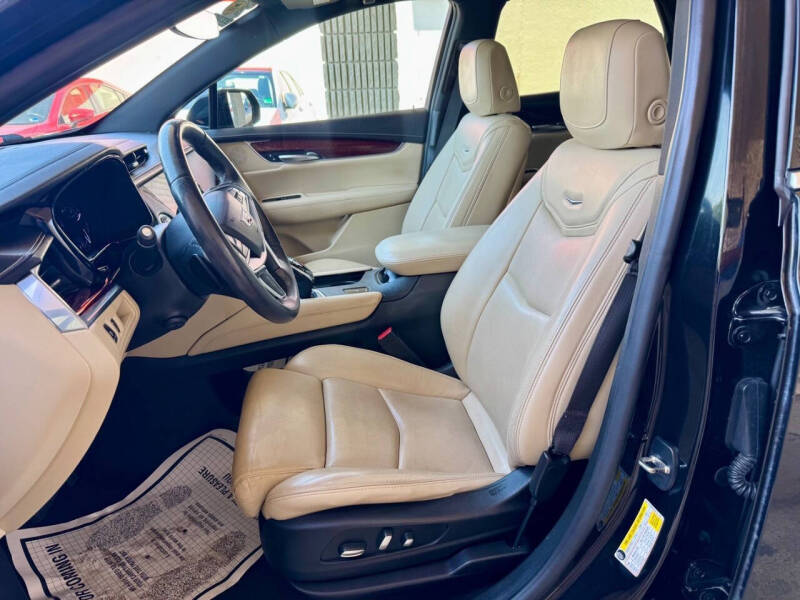 2017 Cadillac XT5 Luxury