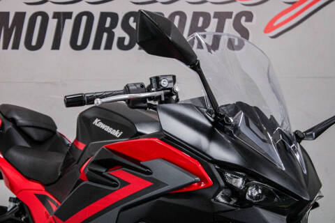 2024 Kawasaki Ninja 500 SE ABS