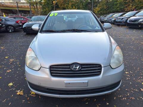 2009 Hyundai Accent GLS