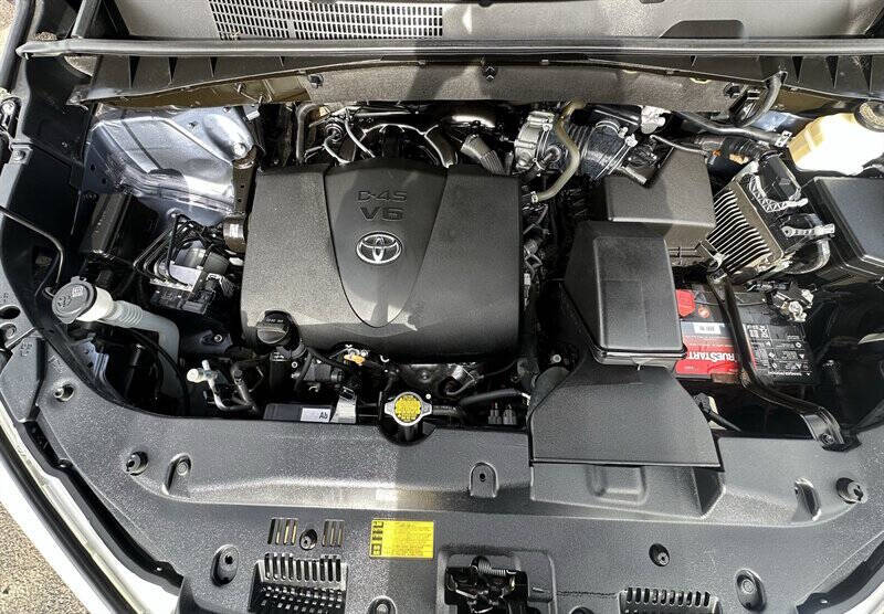 2017 Toyota Highlander LE Plus