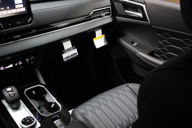 2025 Mitsubishi Outlander SEL