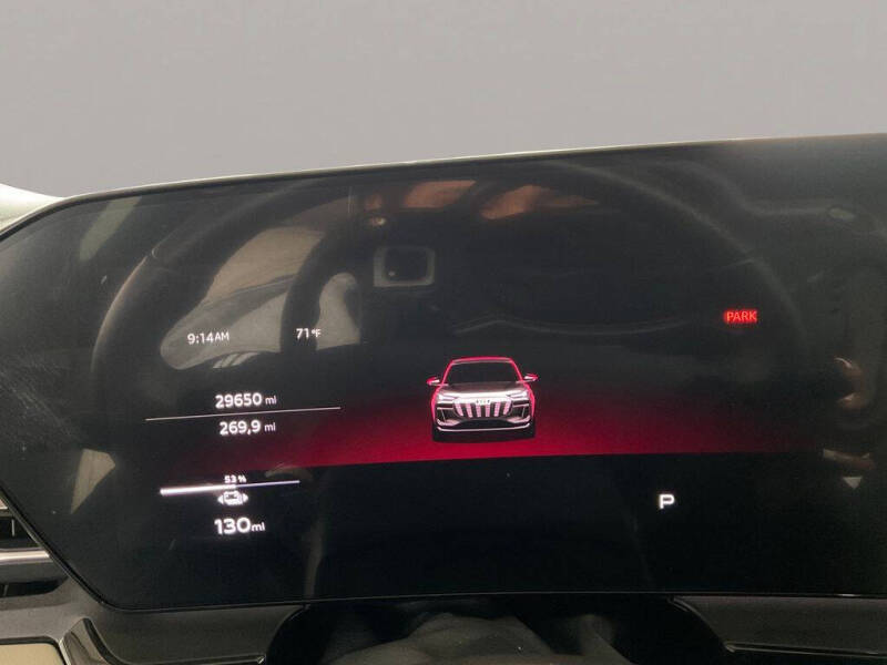 2025 Audi Q6 e-tron Premium