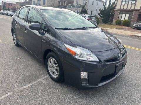 2010 Toyota Prius III