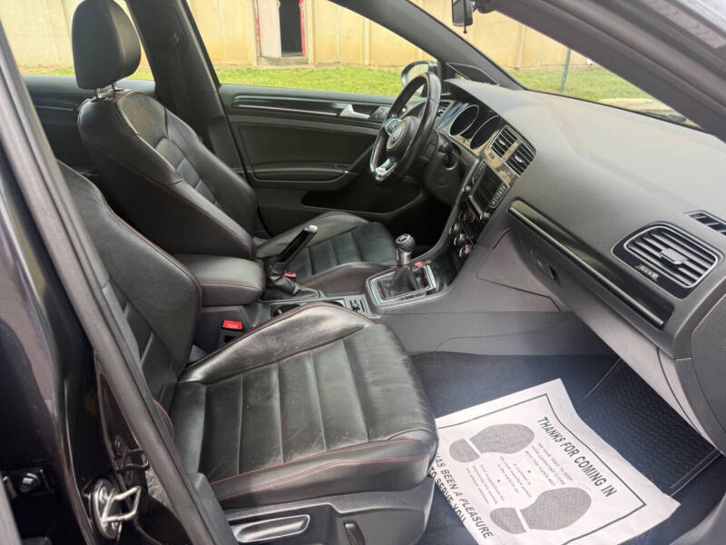 2016 Volkswagen Golf GTI SE