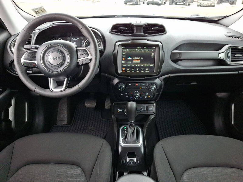 2023 Jeep Renegade Latitude