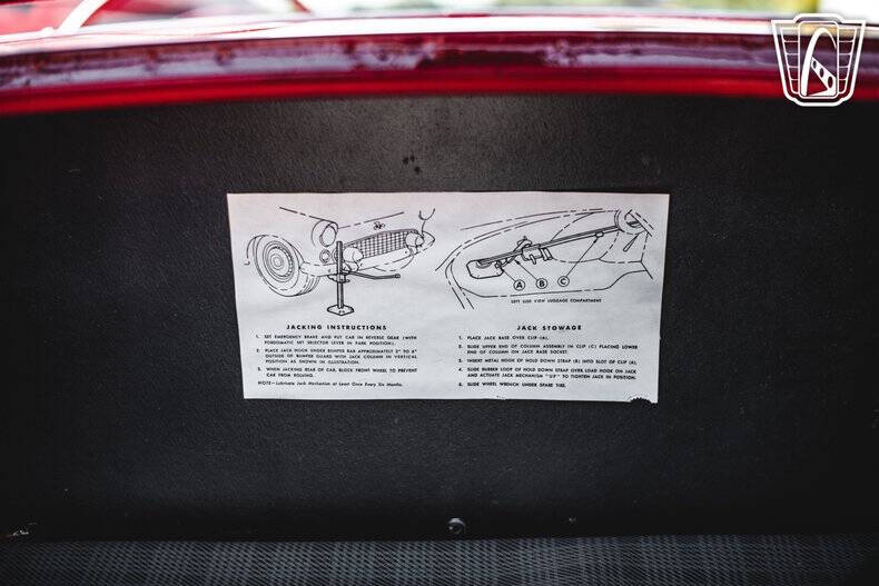 1955 Ford Thunderbird