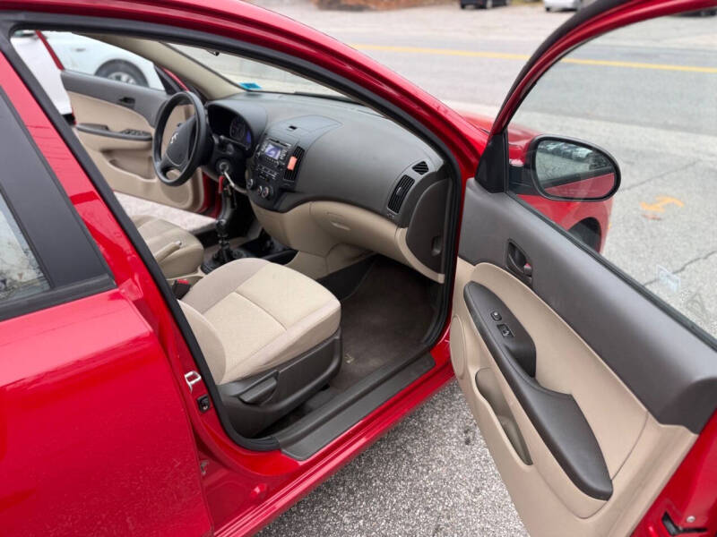 2012 Hyundai Elantra Touring GLS