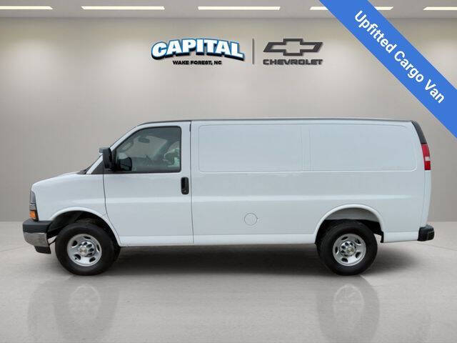2025 Chevrolet Express 2500