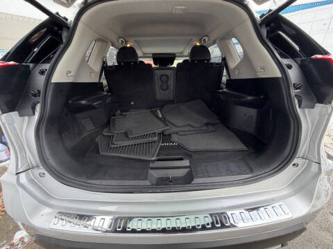 2018 Nissan Rogue SL