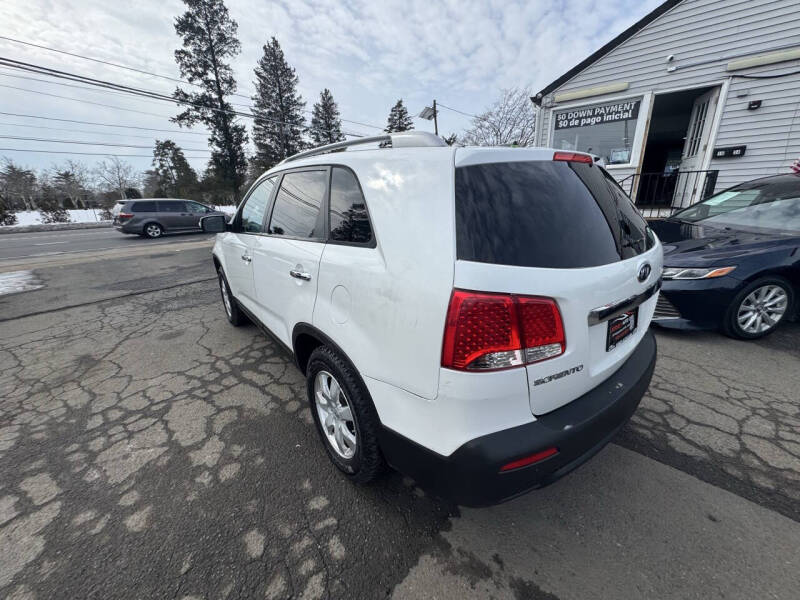 2013 Kia Sorento LX