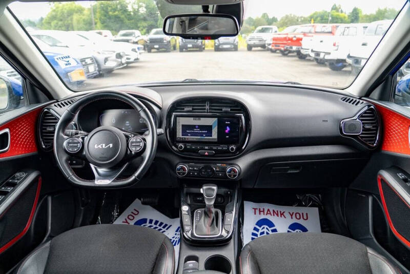 2023 Kia Soul GT-Line