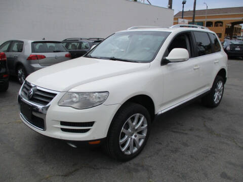 2009 Volkswagen Touareg 2 for sale at Shoppe Auto Plus in Westminster CA