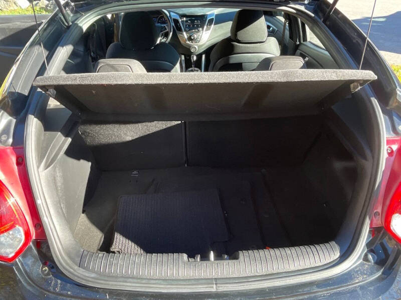 2017 Hyundai Veloster