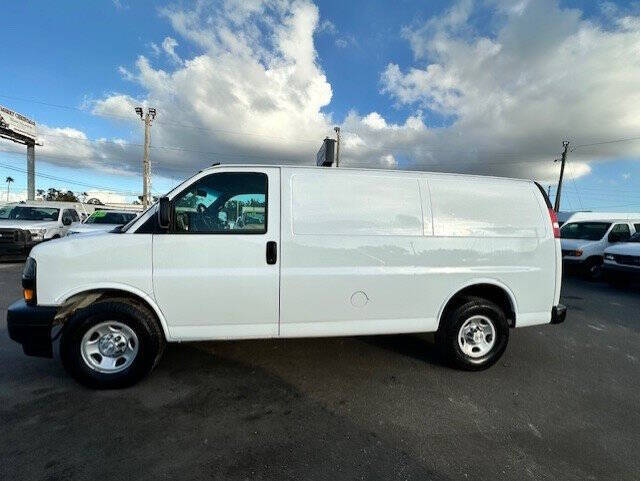 2018 Chevrolet Express 2500