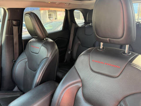 2019 Jeep Cherokee Trailhawk