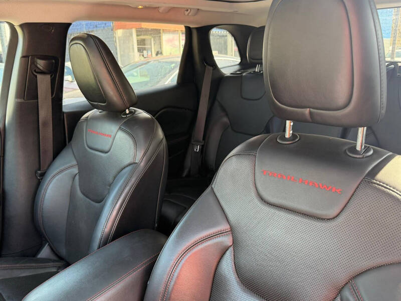 2019 Jeep Cherokee Trailhawk