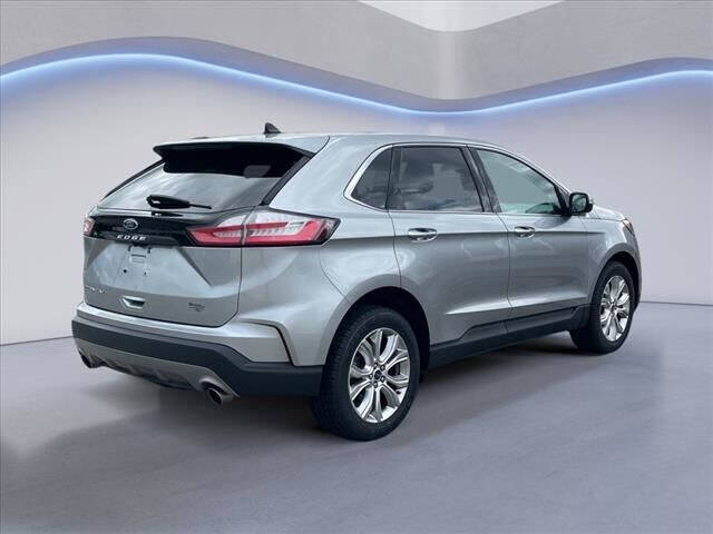 2021 Ford Edge Titanium