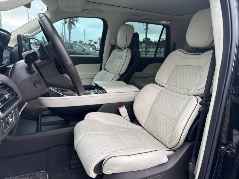 2024 Lincoln Navigator Black Label
