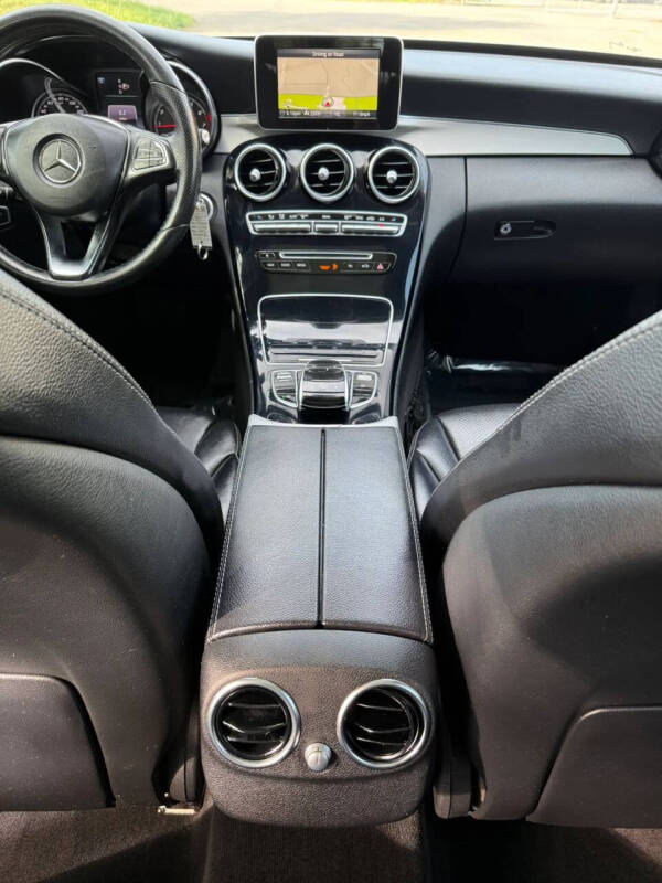 2015 Mercedes-Benz C-Class C 300