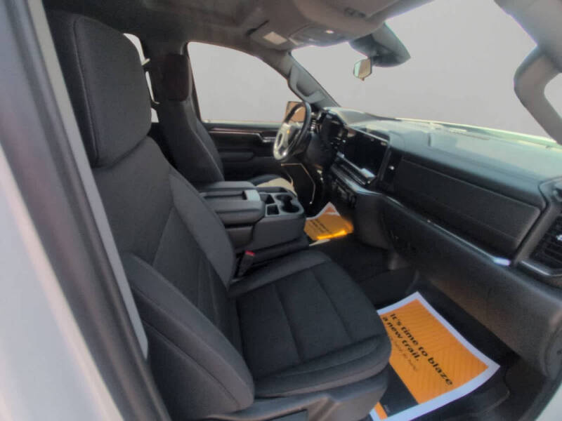 2024 Chevrolet Silverado 1500