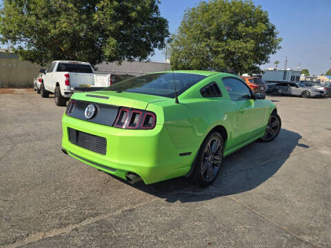 2013 Ford Mustang V6