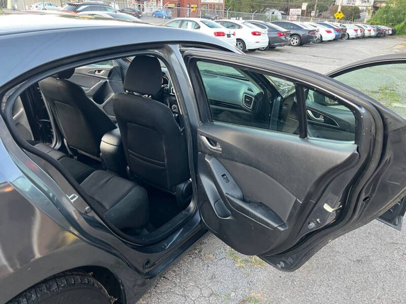 2015 Mazda MAZDA3 i Touring