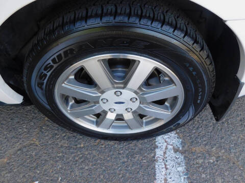 2008 Ford Taurus SEL