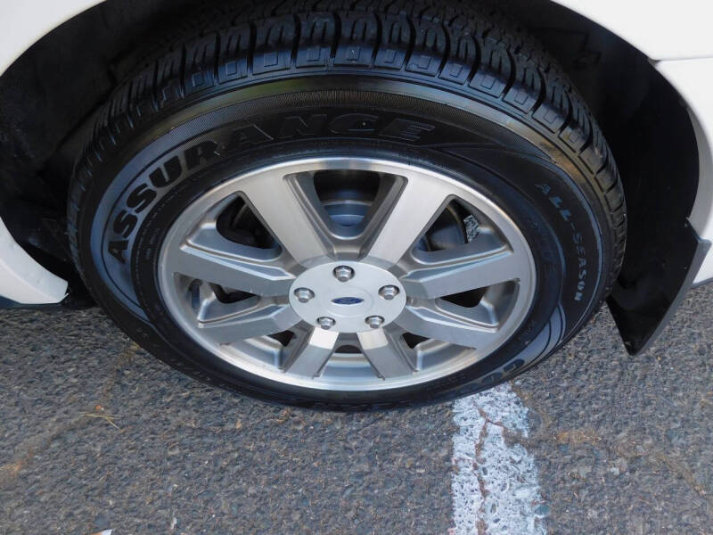 2008 Ford Taurus SEL