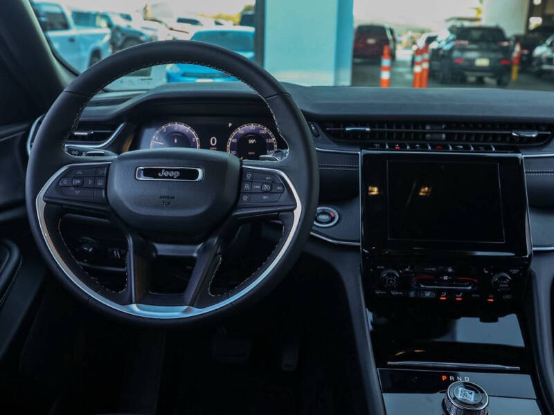 2025 Jeep Grand Cherokee L Altitude X