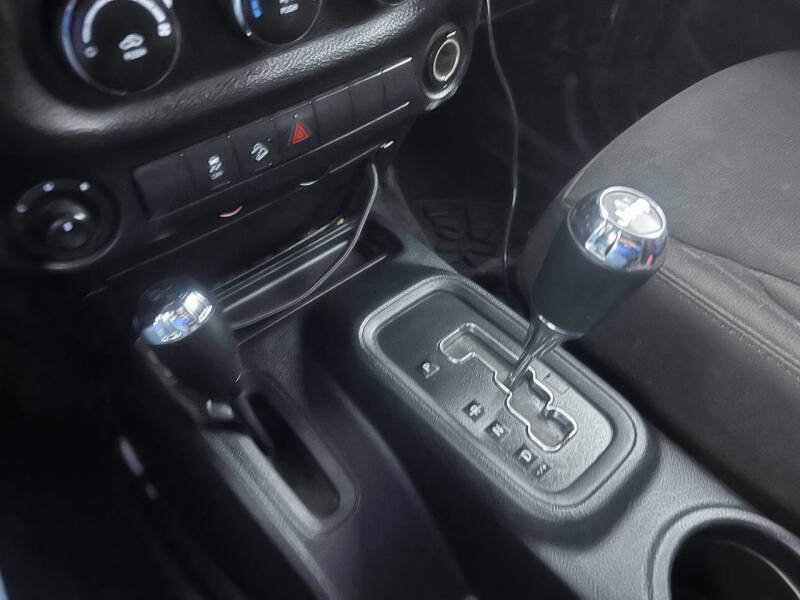 2016 Jeep Wrangler Unlimited Sport