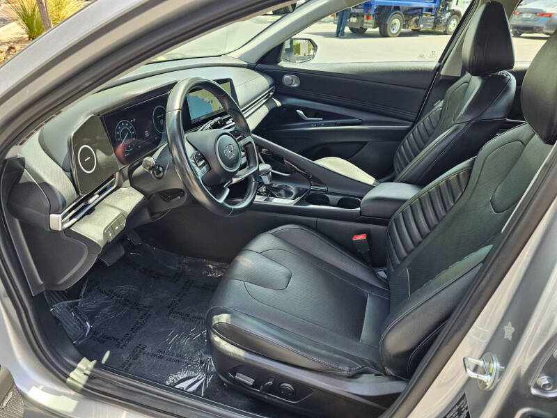 2023 Hyundai Elantra