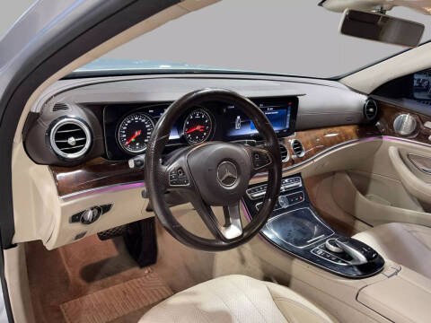 2017 Mercedes-Benz E-Class E 300 4MATIC