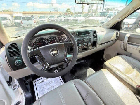 2014 Chevrolet Silverado 2500HD Work Truck