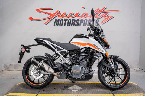 2022 KTM 390 Duke