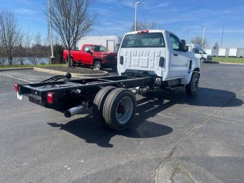 2024 Chevrolet Silverado 5500HD