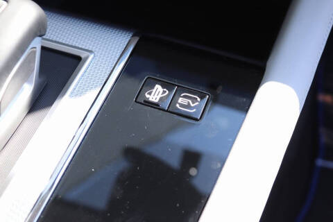 2025 Mitsubishi Outlander PHEV SEL