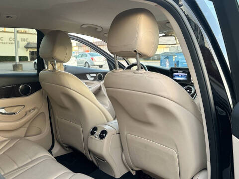 2016 Mercedes-Benz GLC GLC 300