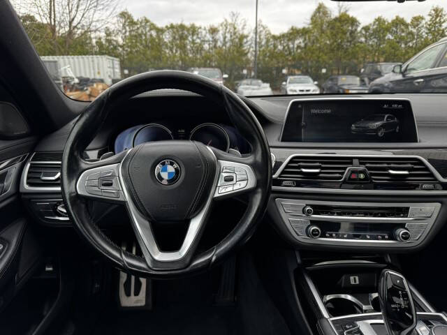 2017 BMW 7 Series 740i