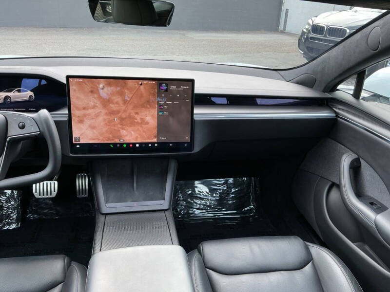 2021 Tesla Model S Plaid
