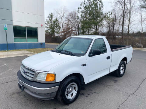 2004 Ford F-150 Heritage for sale at Super Bee Auto in Chantilly VA
