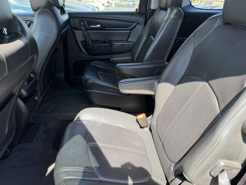 2016 GMC Acadia SLT-1