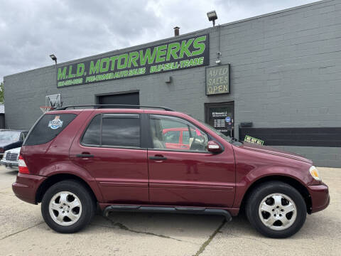 2002 Mercedes-Benz M-Class ML 320