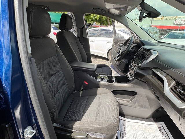 2022 GMC Terrain SLE