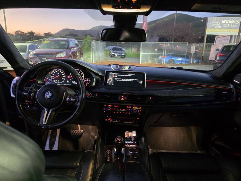 2015 BMW X6 M